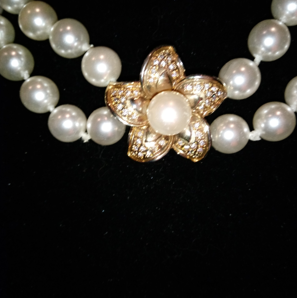 Double strand glàss pearls SS floral center